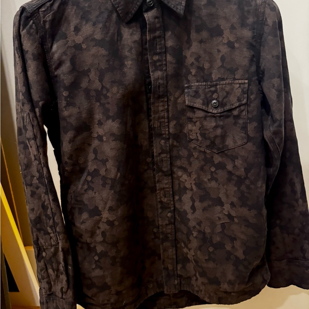 Rogue Territory Black and Brown Casual Button Down Shirt